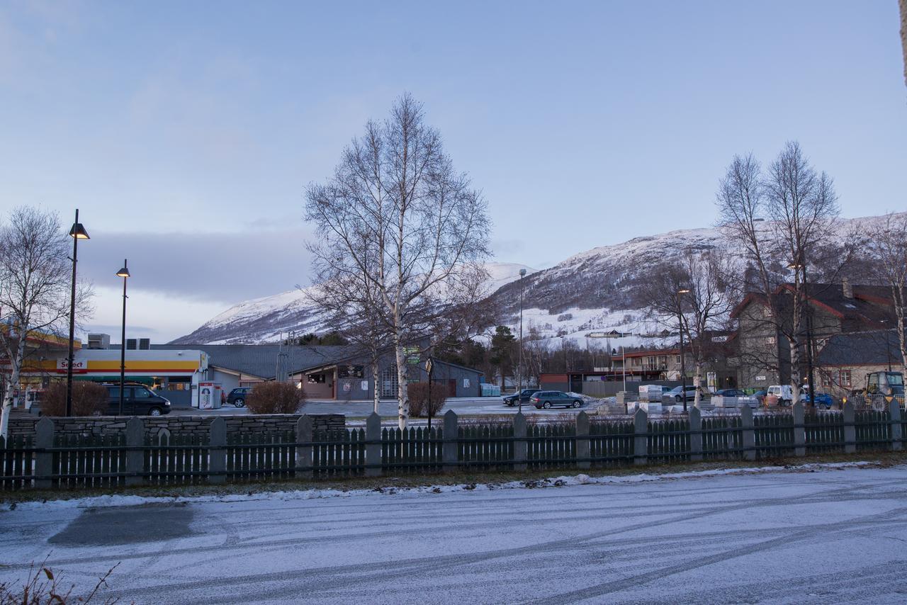 Oppdal Gjestetun Hotell Exterior photo